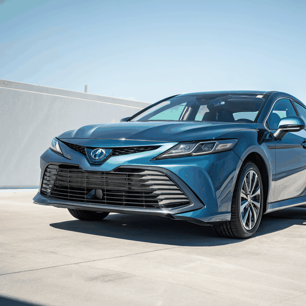 2024 Toyota Camry SE – Sleek Sedan with Advanced Safety Tech